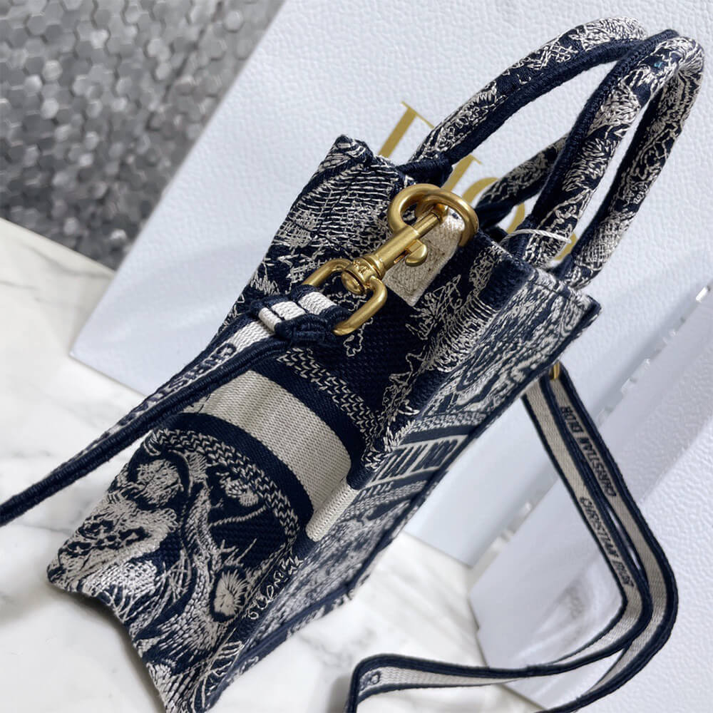 mini D10r book tote phone bag