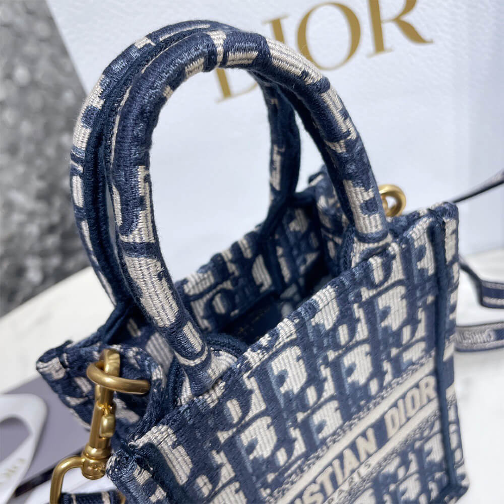 mini D10r book tote phone bag