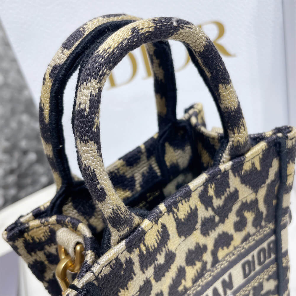 mini D10r book tote phone bag