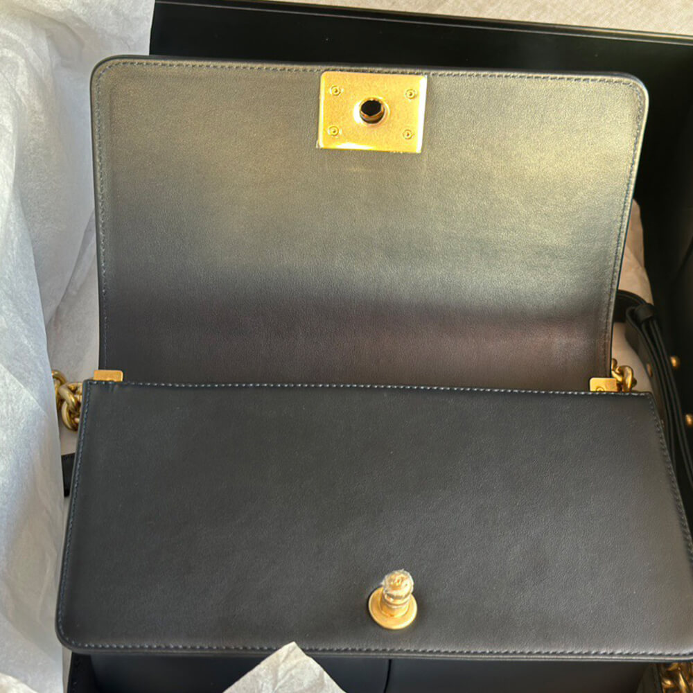 chevron boy Ch**el handbag