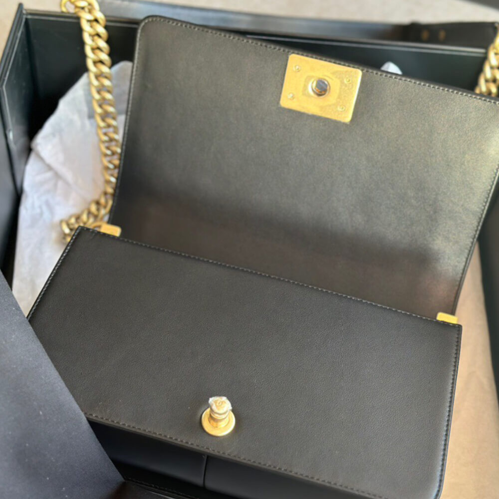 chevron boy Ch**el handbag