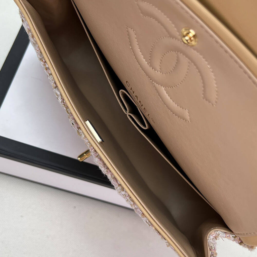 Ch**el tweed medium classic flap bag