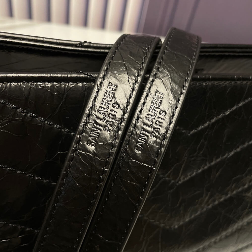 Y51 niki shopping in vintage leather