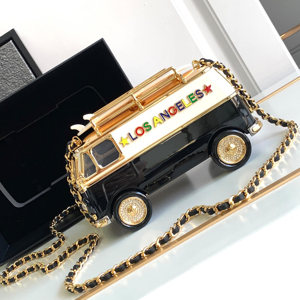 Ch**el mini van minaudiere(low stock)