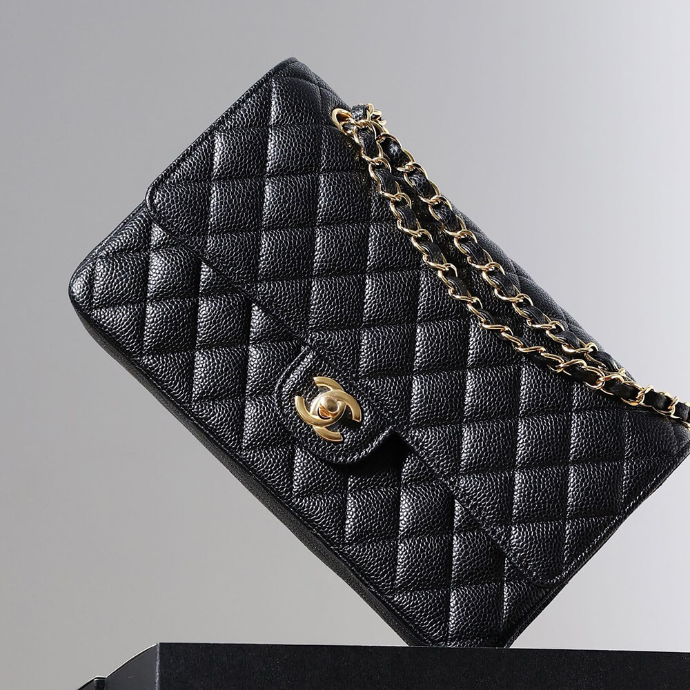 Ch**el classic flap handbag(tax-free grade)