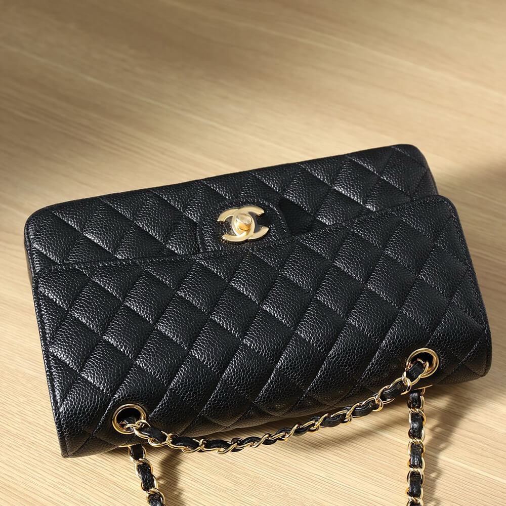 Ch**el classic flap handbag(tax-free grade)