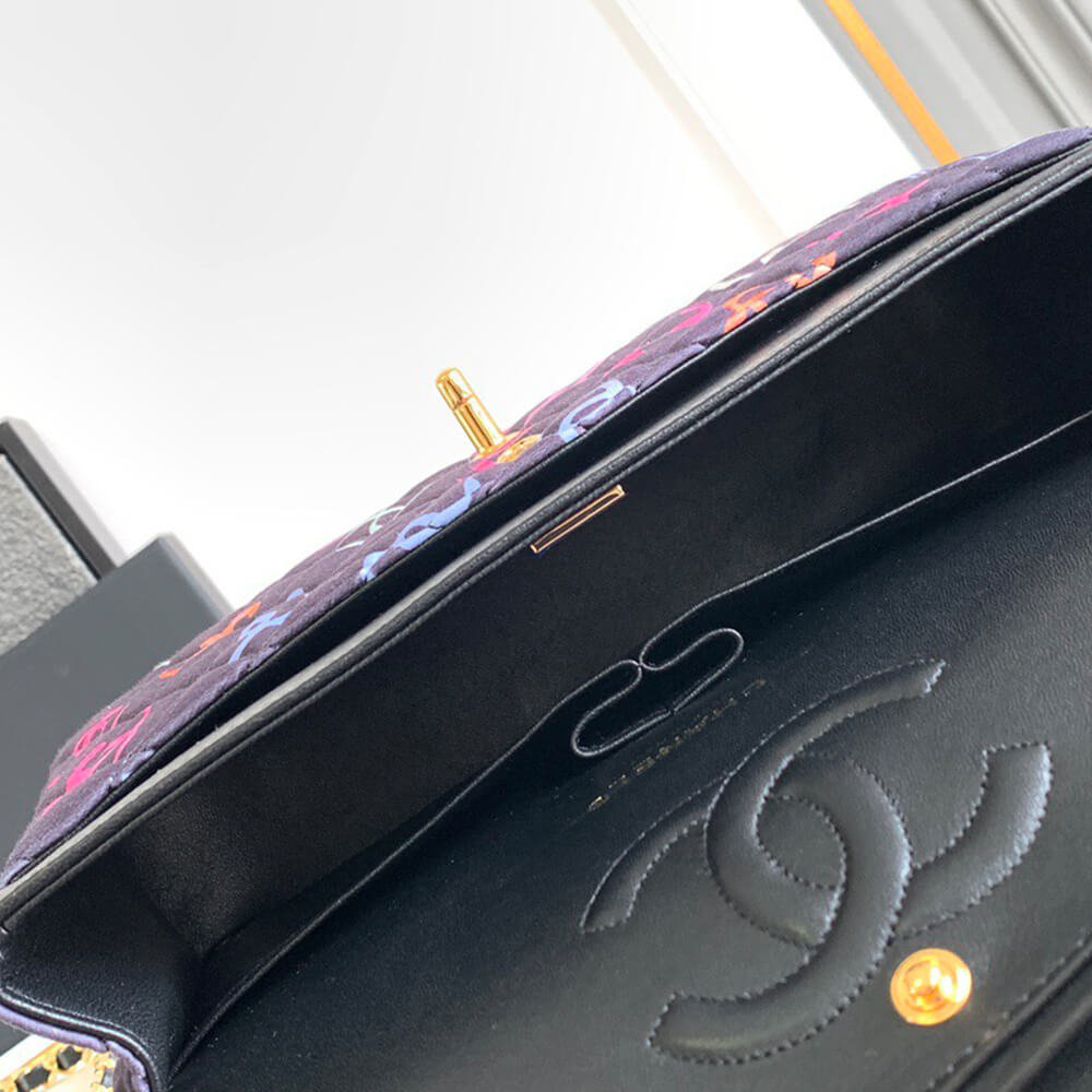 Ch**el classic flap medium