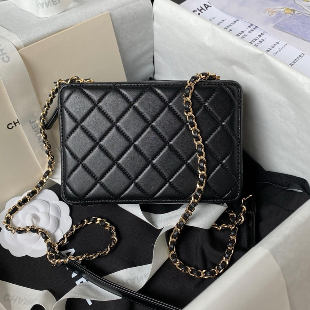Ch**el camera bag