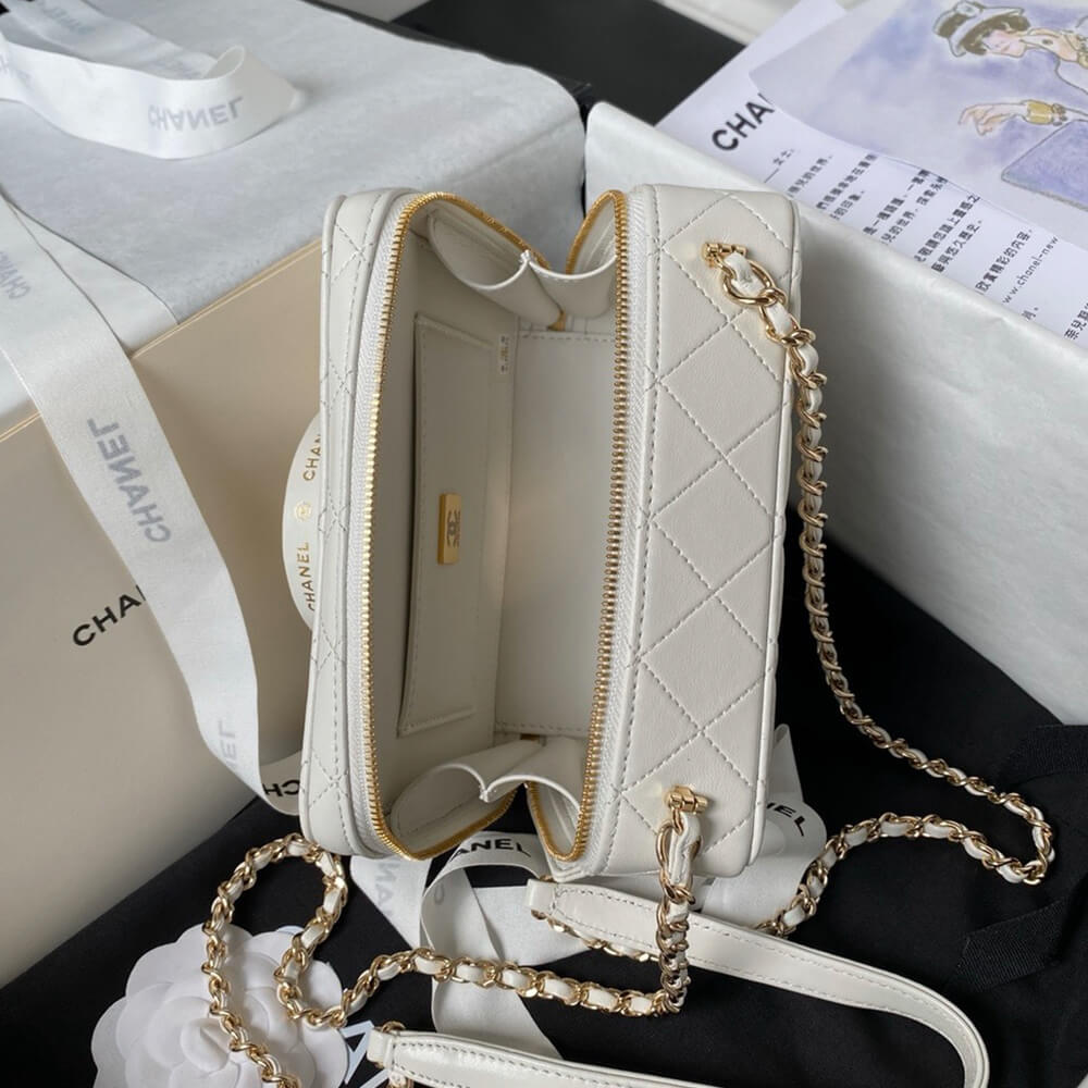 Ch**el camera bag