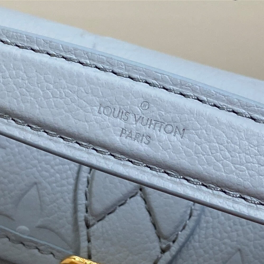 medium D10r ange bag