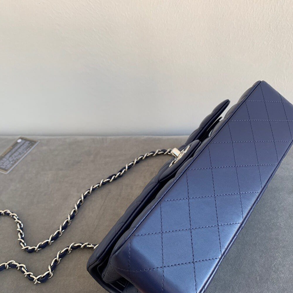 Ch**el 22 handbag(high-end grade)