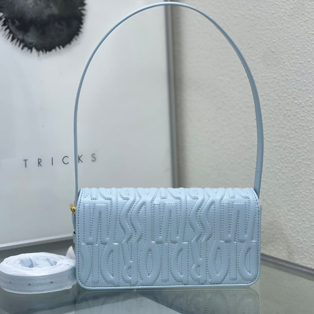 miss D10r flap bag
