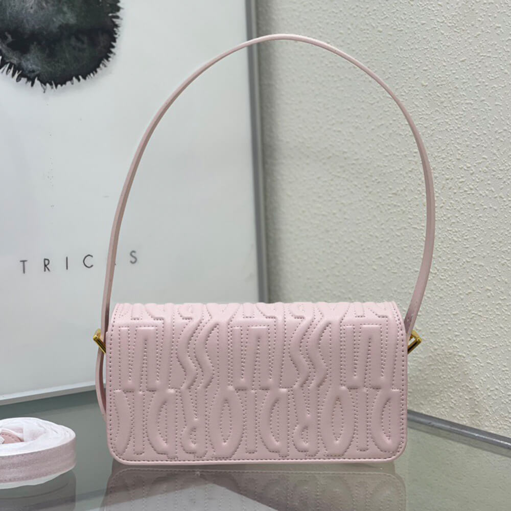 miss D10r flap bag