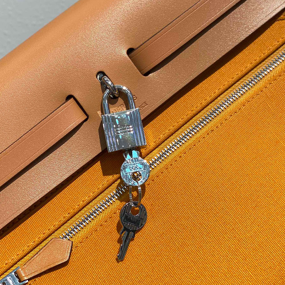 H**me5 herbag zip 31 bag