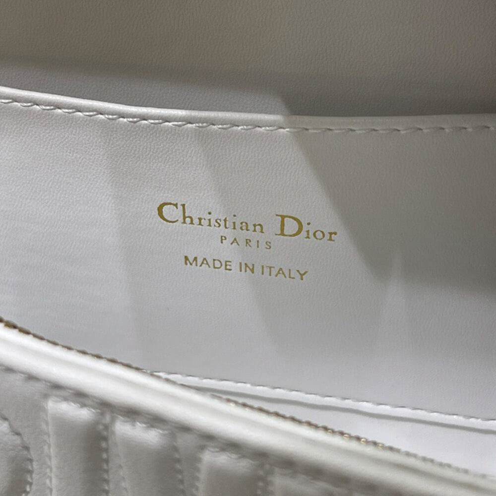 miss D10r flap bag