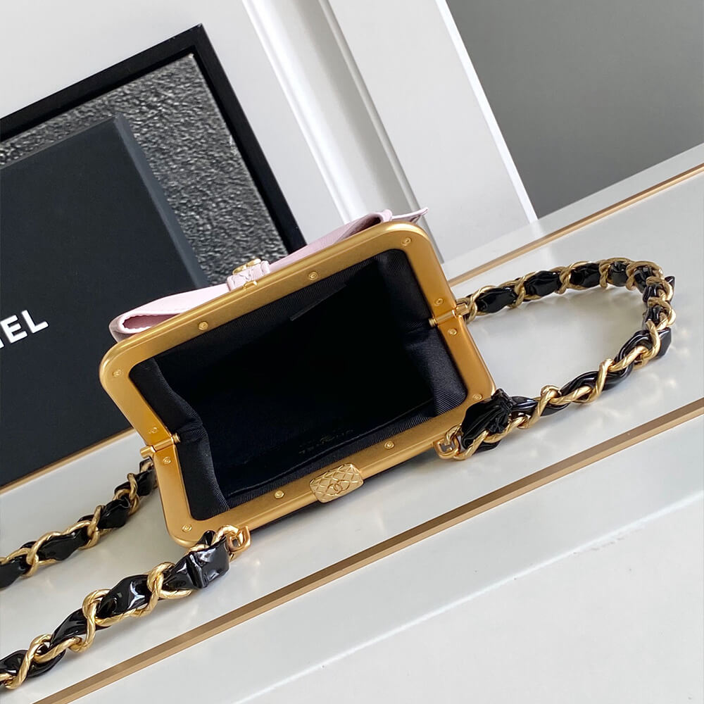 Ch**el clutch with chain(high-end grade)