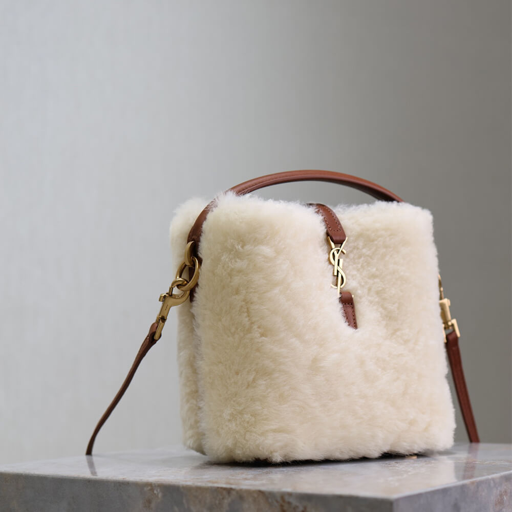 Y51 le 37 mini in shearling
