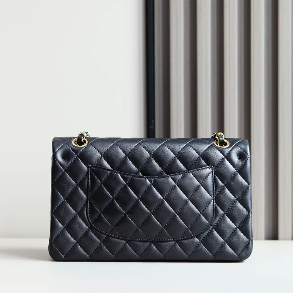 Ch**el classic flap handbag(tax-free grade)