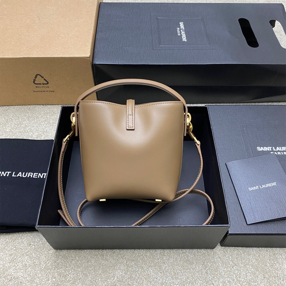 Y51 le 37 mini in shiny leather