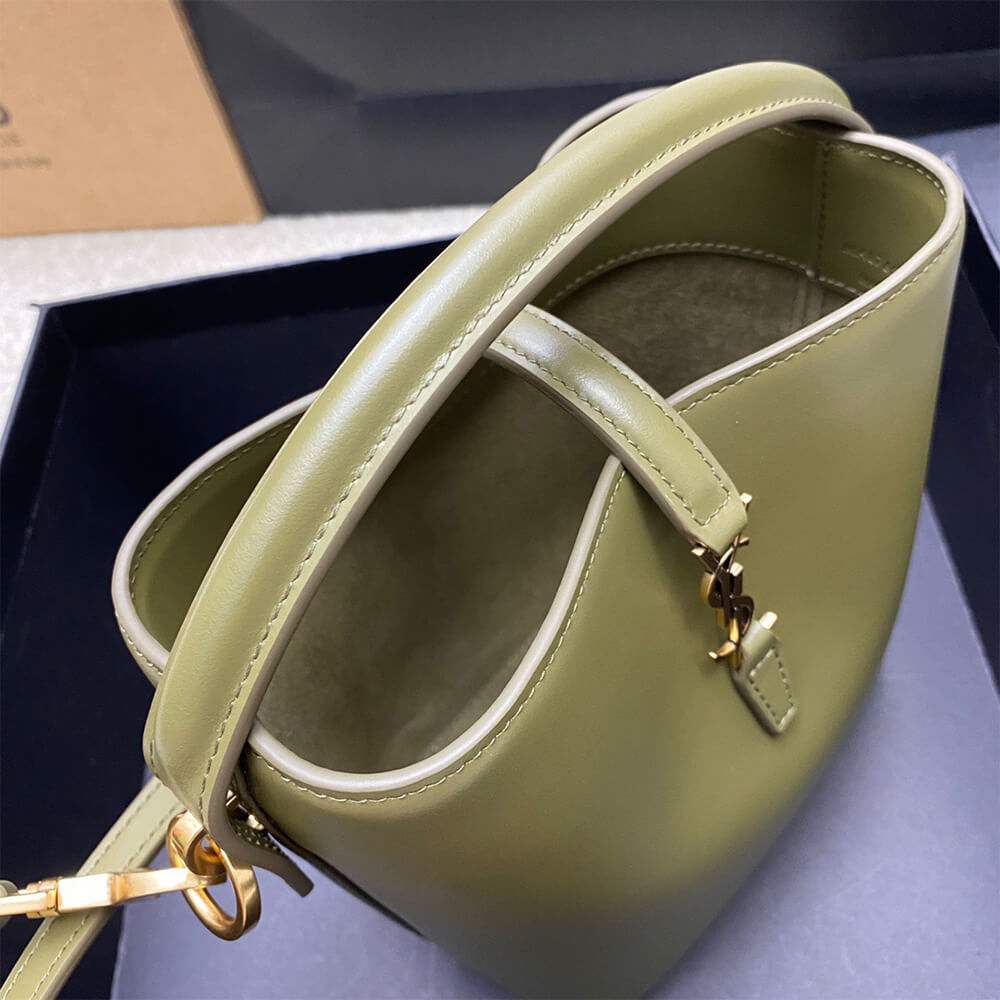 Y51 le 37 mini in shiny leather