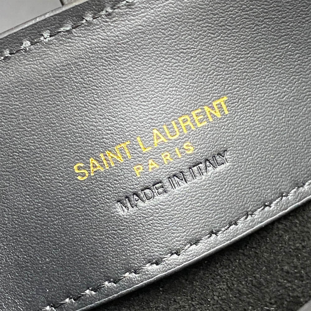 Y51 le 37 mini in shiny leather