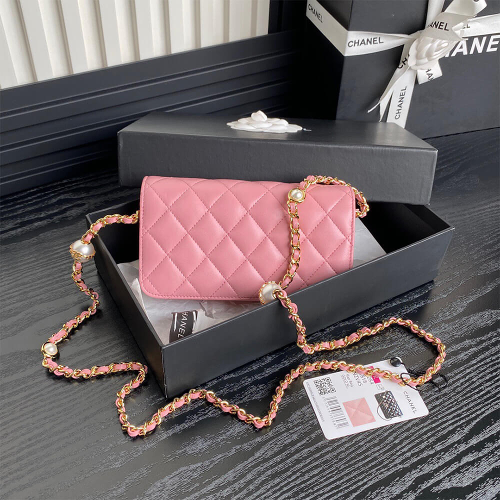Ch**el flap phone holder with chain(high-end grade)