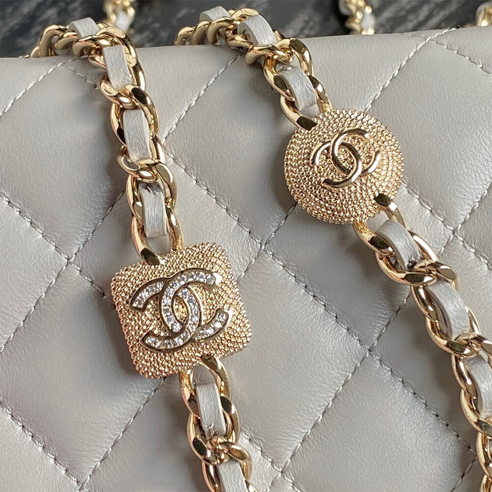 Ch**el clutch with chain(high-end grade)
