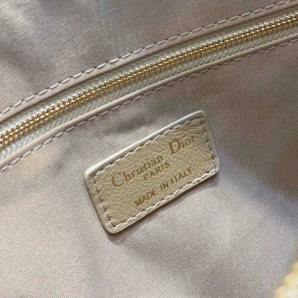 large D10r caro daily pouch(high-end grade)