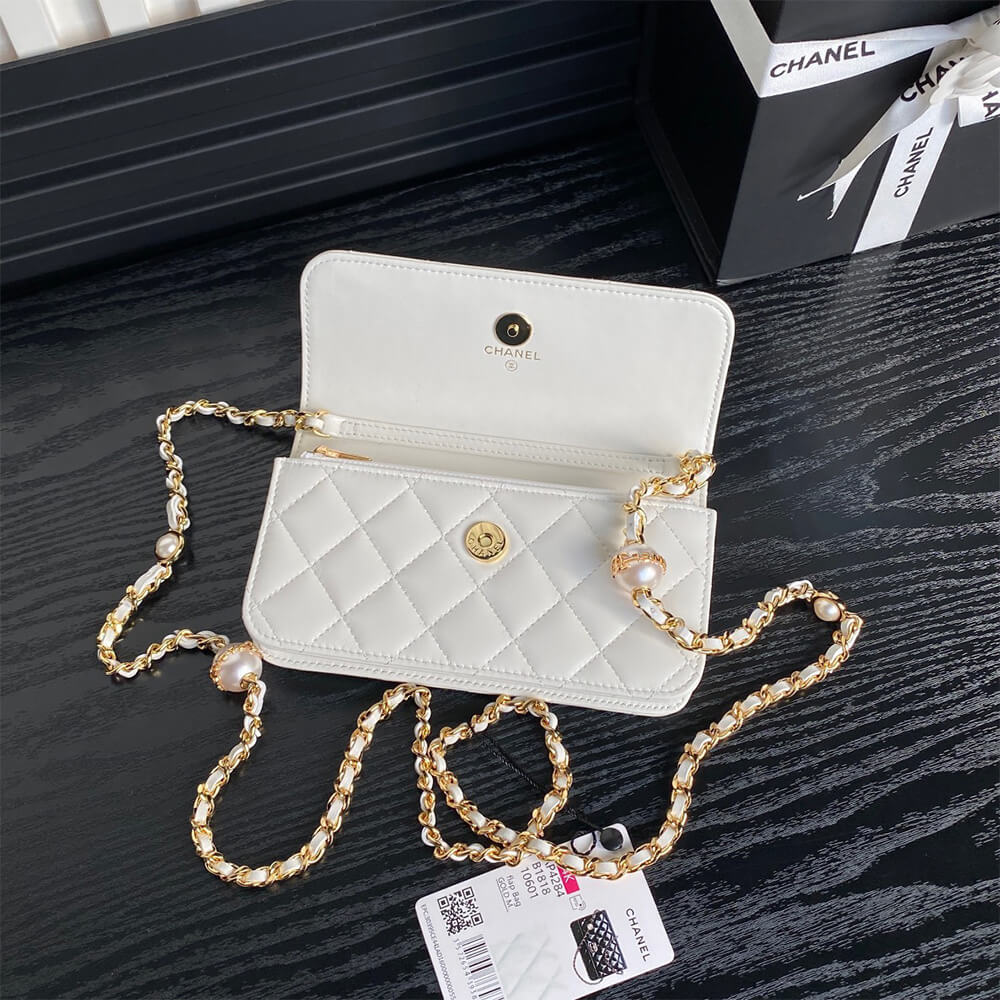 Ch**el flap phone holder with chain(high-end grade)