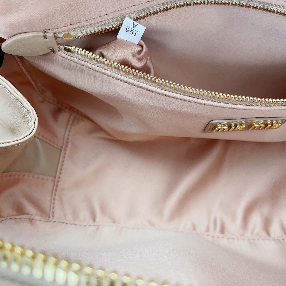 M1um1u large arcadie matelasse nappa bag(high-end grade)