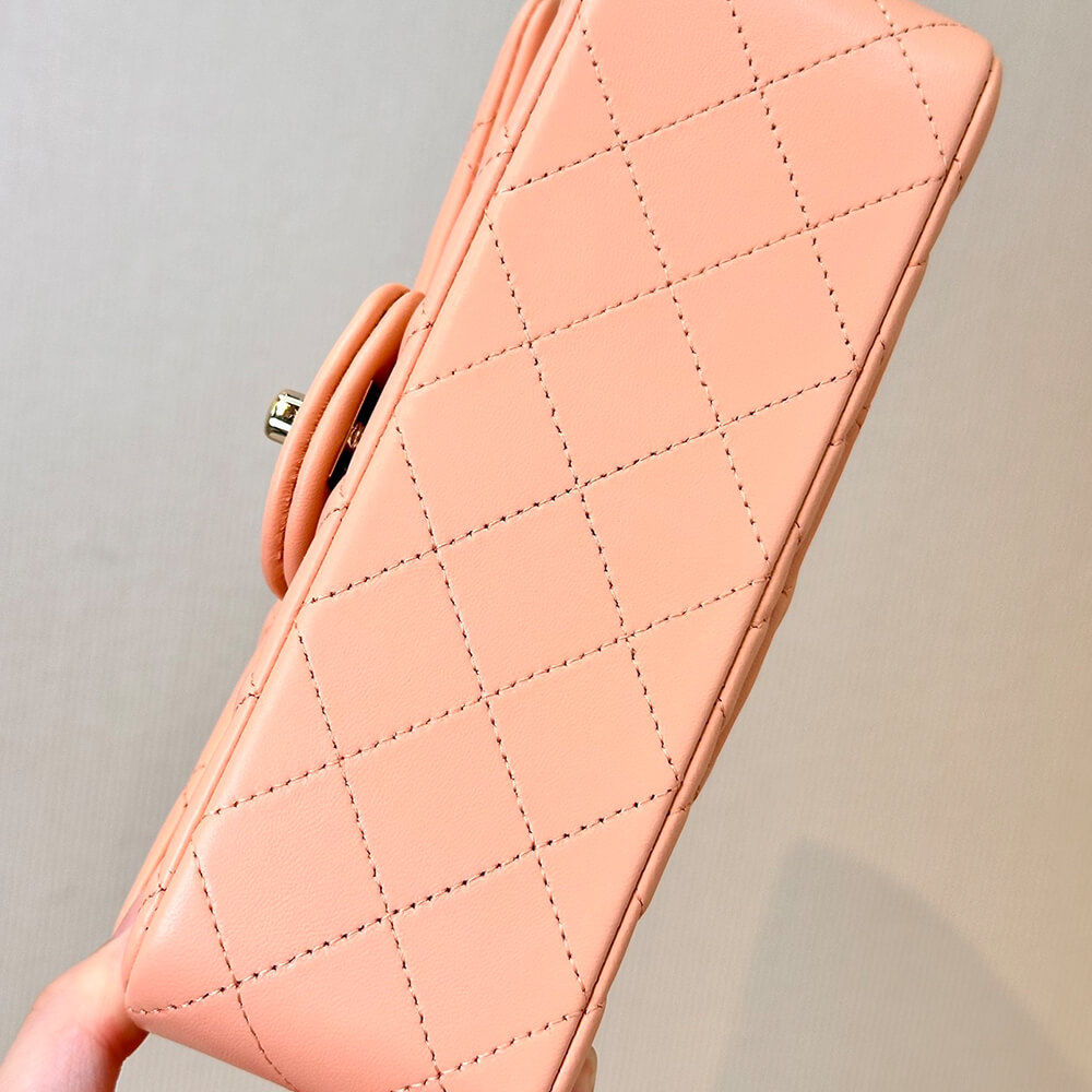 Ch**el small classic handbag(high-end grade)