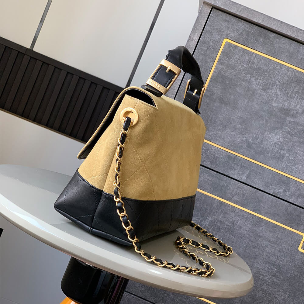 Ch**el bag on 25 fashion show(high-end grade)