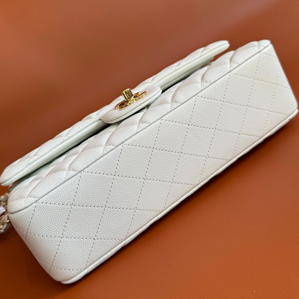 Ch**el classic flap handbag(tax-free grade)