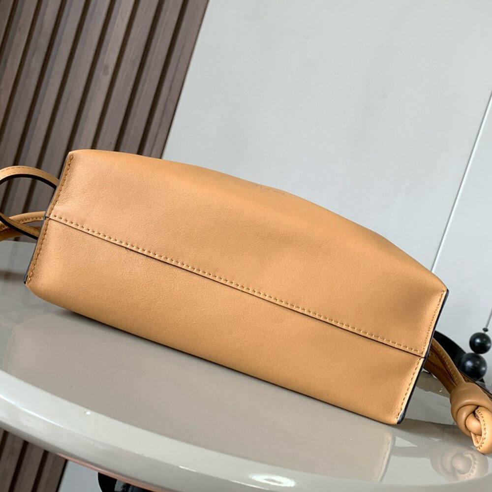 L0ew* mini flamenco clutch in nappa calfskin(high-end grade)